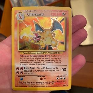 Charizard Pokémon card